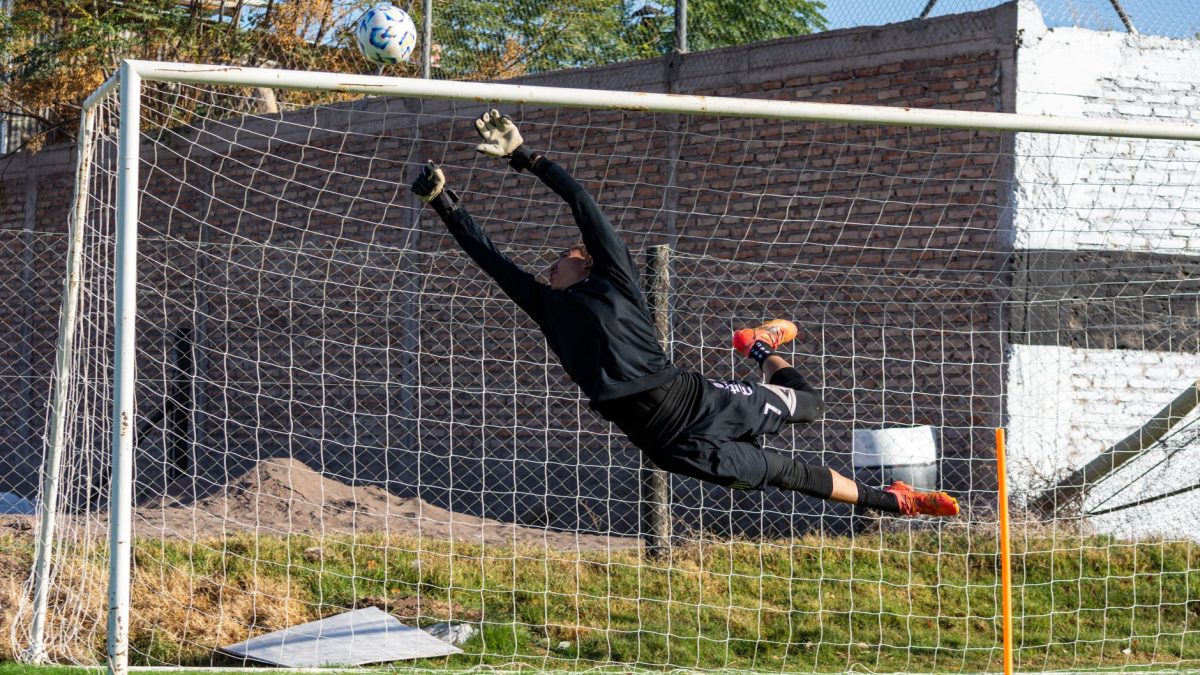 Unai Simon slår 30 år gammel VM-rekord for målmænd