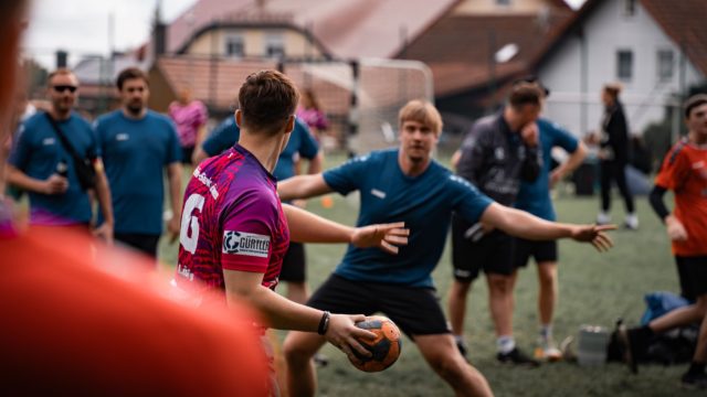 Dylan Nahi vender hjem til PSG Handball fra 2027/28