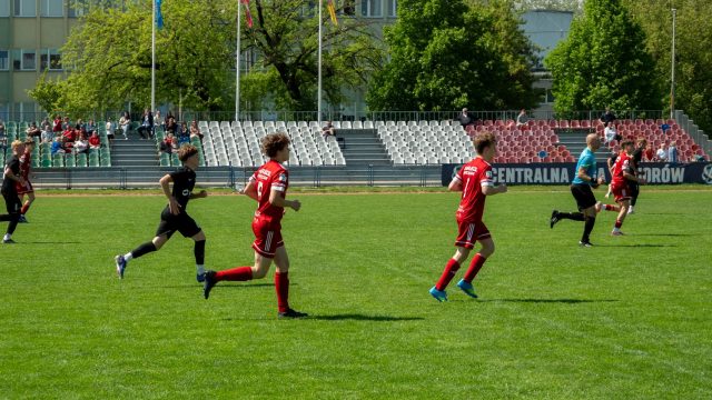 Hyseni-dobbelt sikrer Danmarks U19-landshold vigtig playoff-kamp om VM