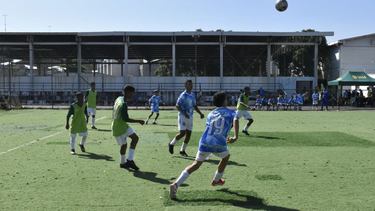 AGF henter 17-årigt midtbanetalent fra Nykøbing FC
