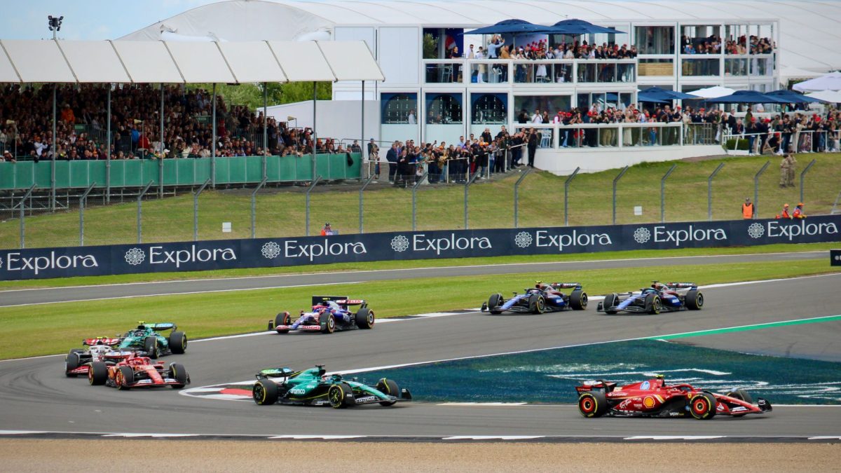 Verstappen chokeret over sjældent nederlag til Red Bull-makker på Silverstone