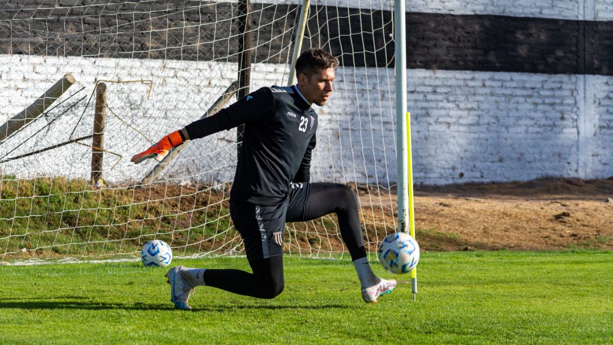Klubløs Carlgren træner med hos gamle klub AIK